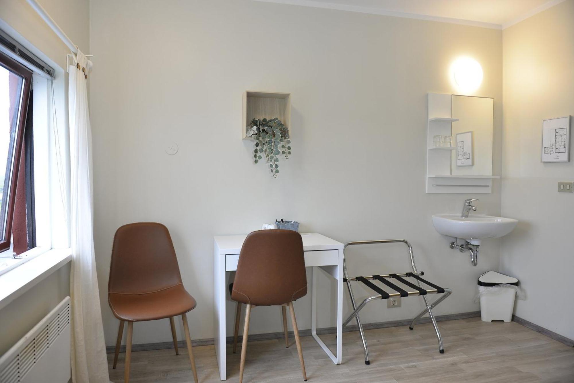 Klausturhof Guesthouse Kirkjubæjarklaustur Extérieur photo