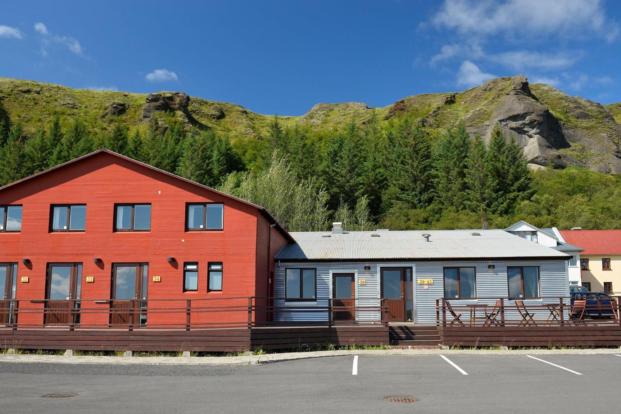 Klausturhof Guesthouse Kirkjubæjarklaustur Extérieur photo