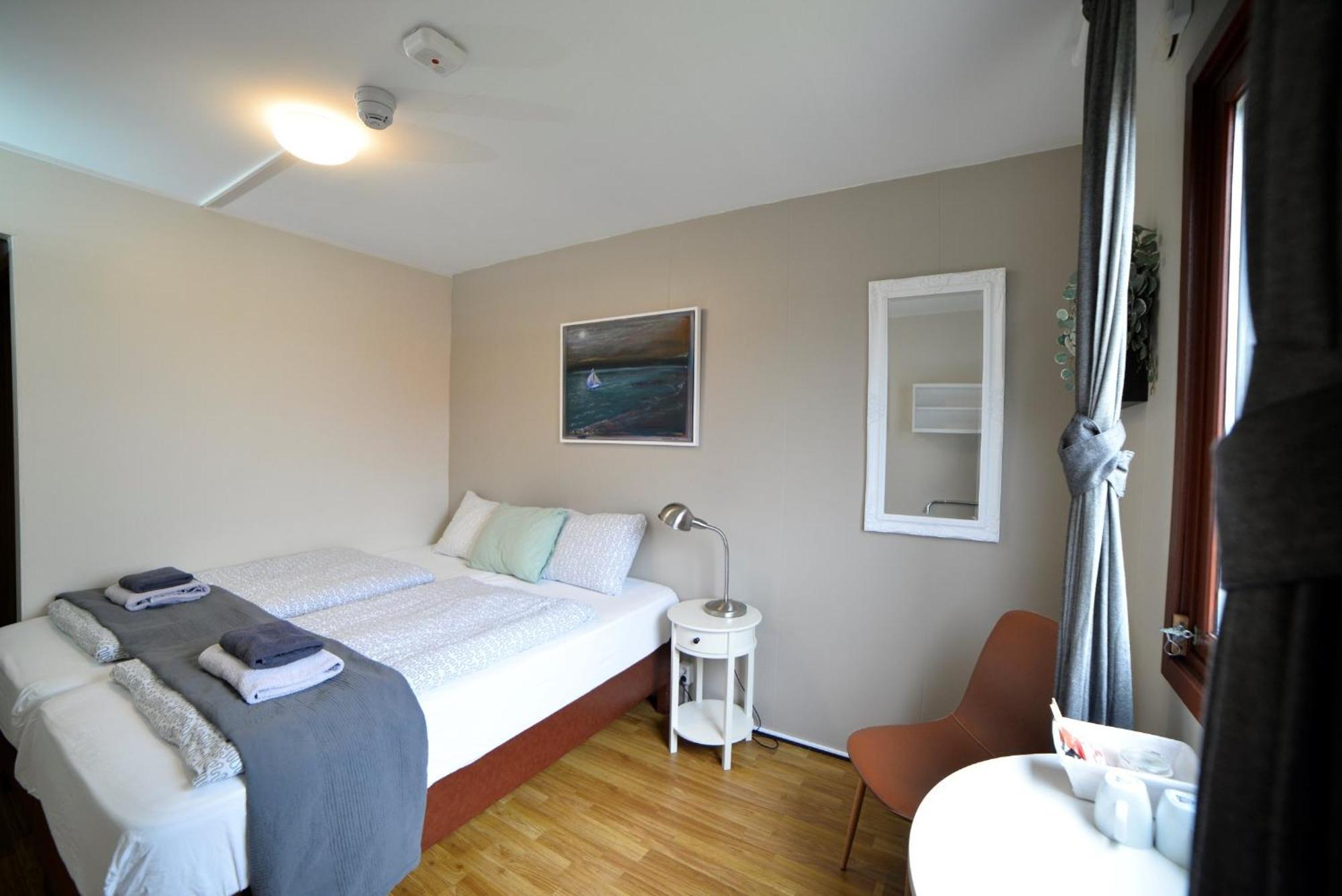 Klausturhof Guesthouse Kirkjubæjarklaustur Extérieur photo